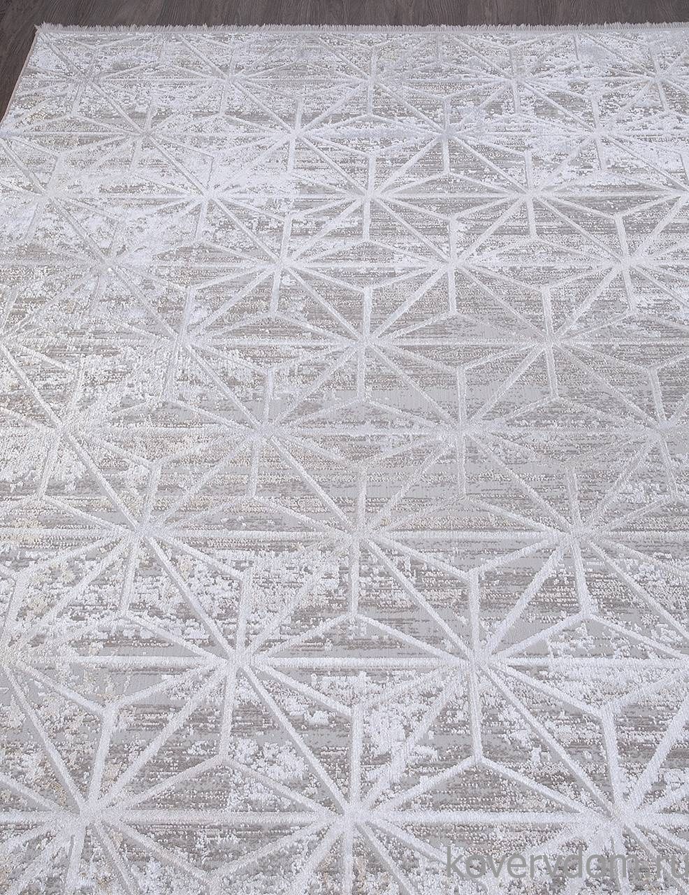 Ковер AJMAL LP 320 CREAM / VIZON Ковер AJMAL LP 320 CREAM / VIZON