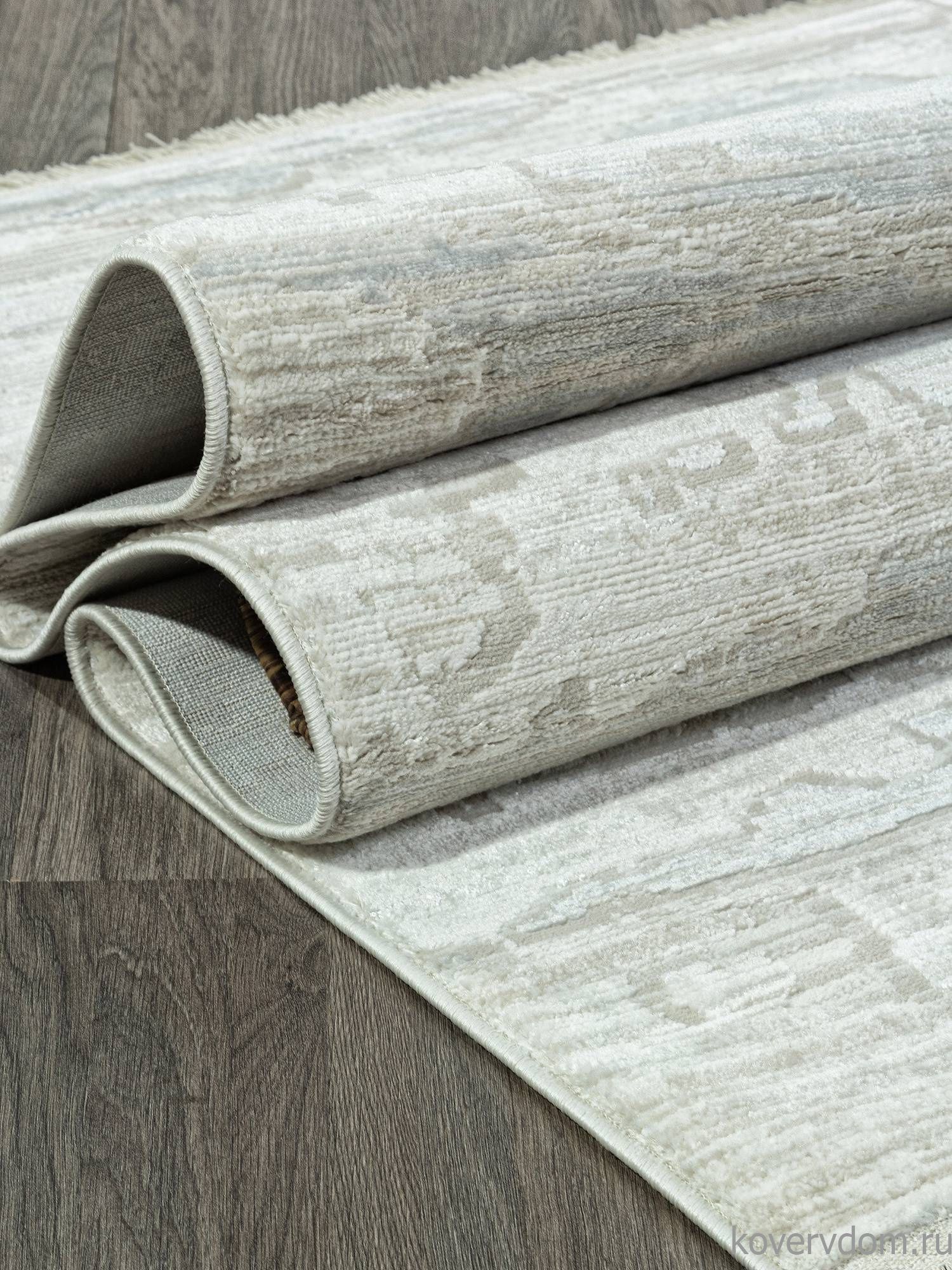 Ковер RUBI 28751A CREAM / L.GREY